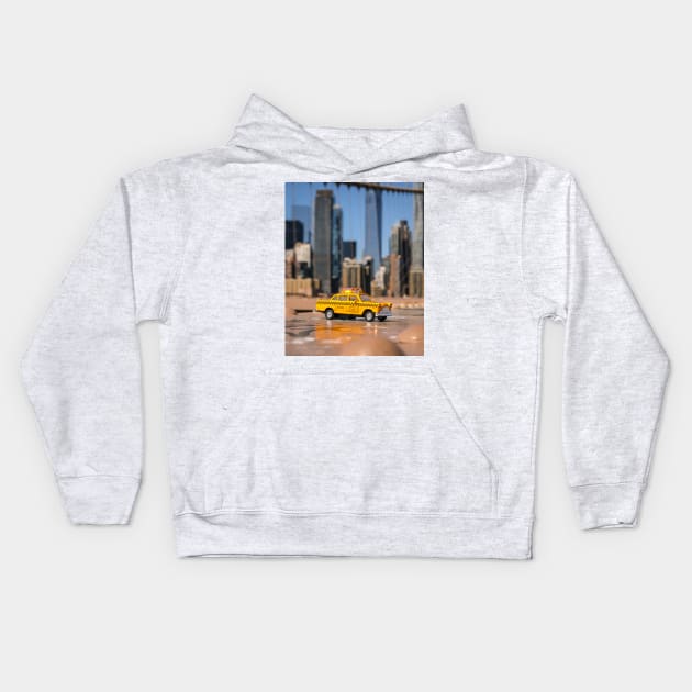 New York Yellow Taxi 2 Kids Hoodie by igjustin